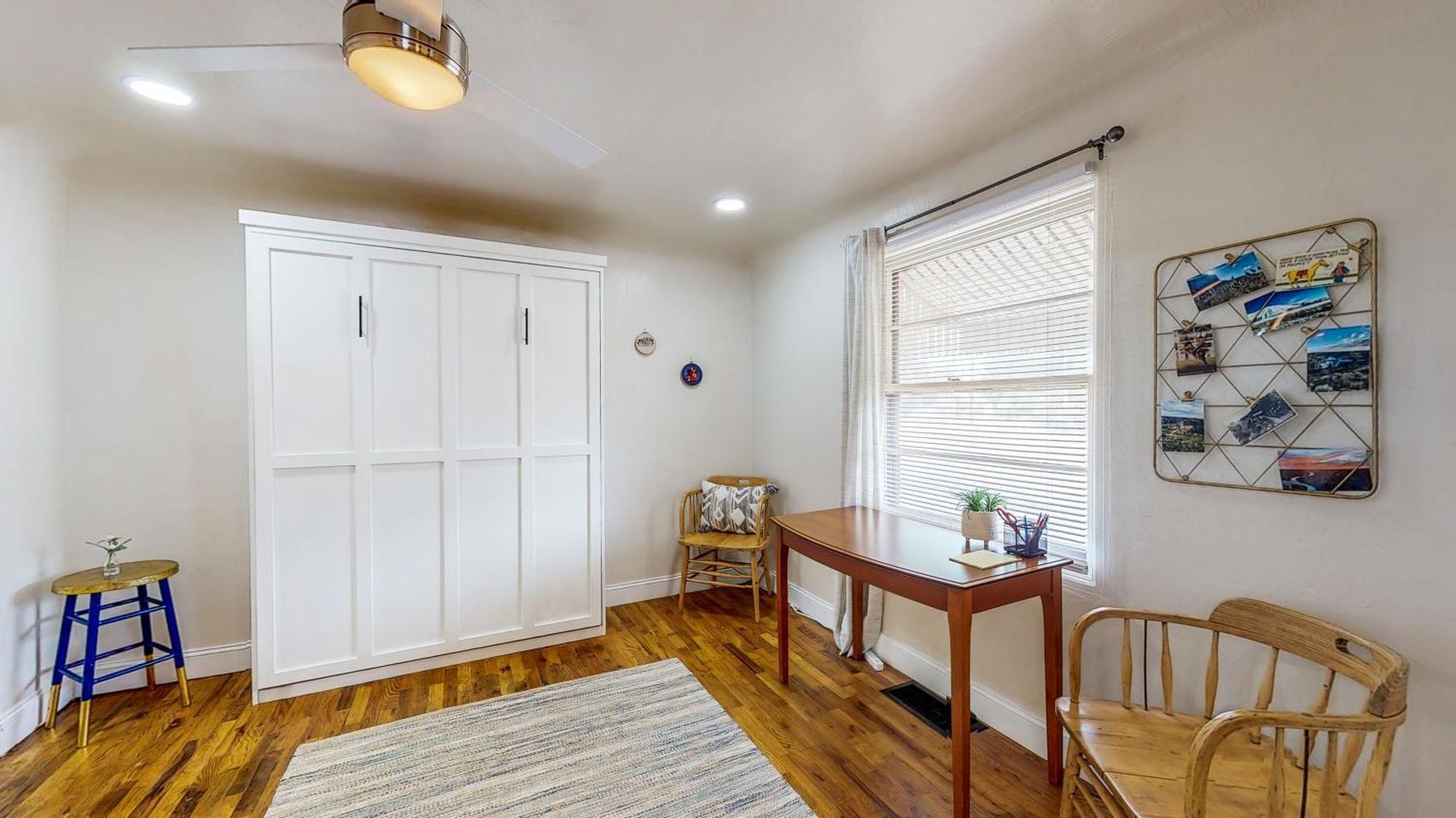 טווין פולס Charming Downtown Bungalow - King Bed, Office מראה חיצוני תמונה