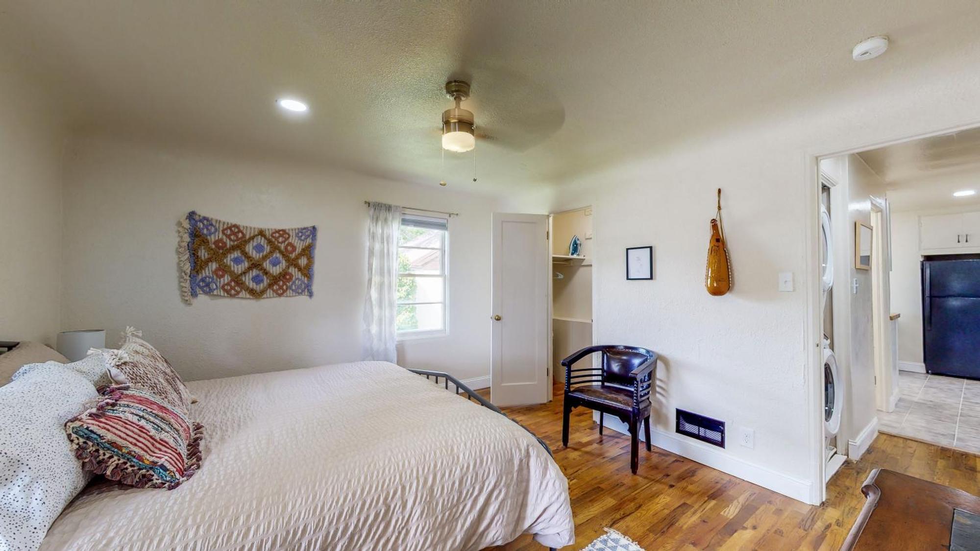 טווין פולס Charming Downtown Bungalow - King Bed, Office מראה חיצוני תמונה